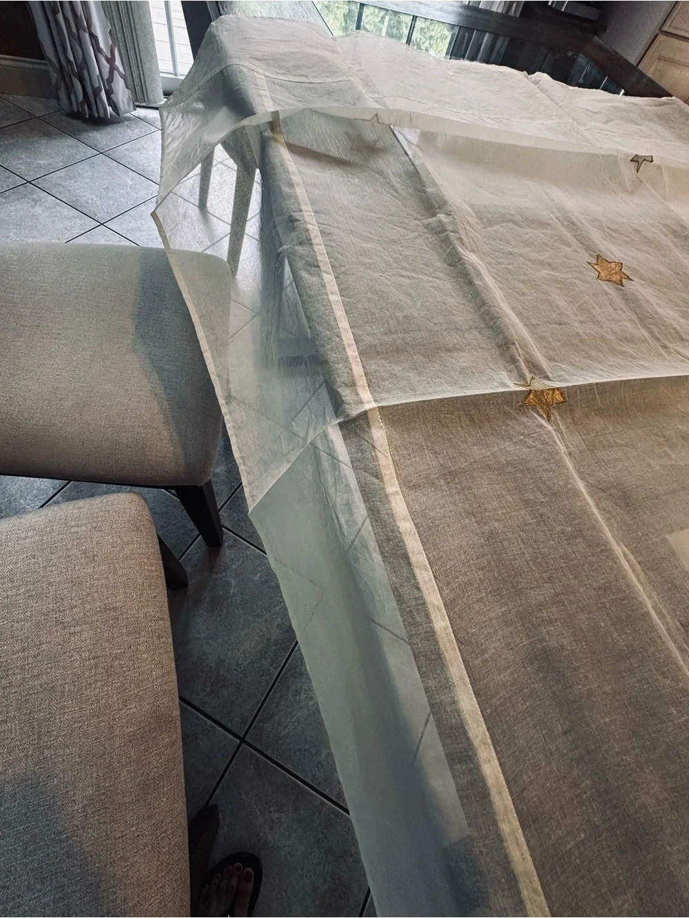 Today's sale‼️ Star-Embroidered Table cloth, Ecru shade 58”x58” 100%cotton